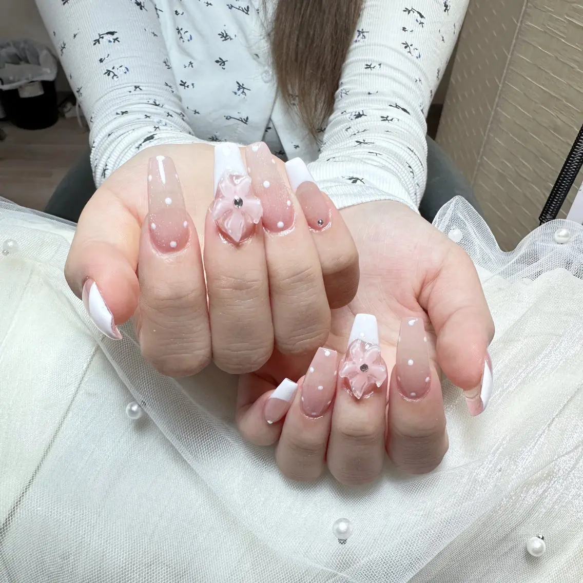 ネイル ハンドネイル 🎀nana🫧 ワンホンネイル🎀のネイルデザイン
