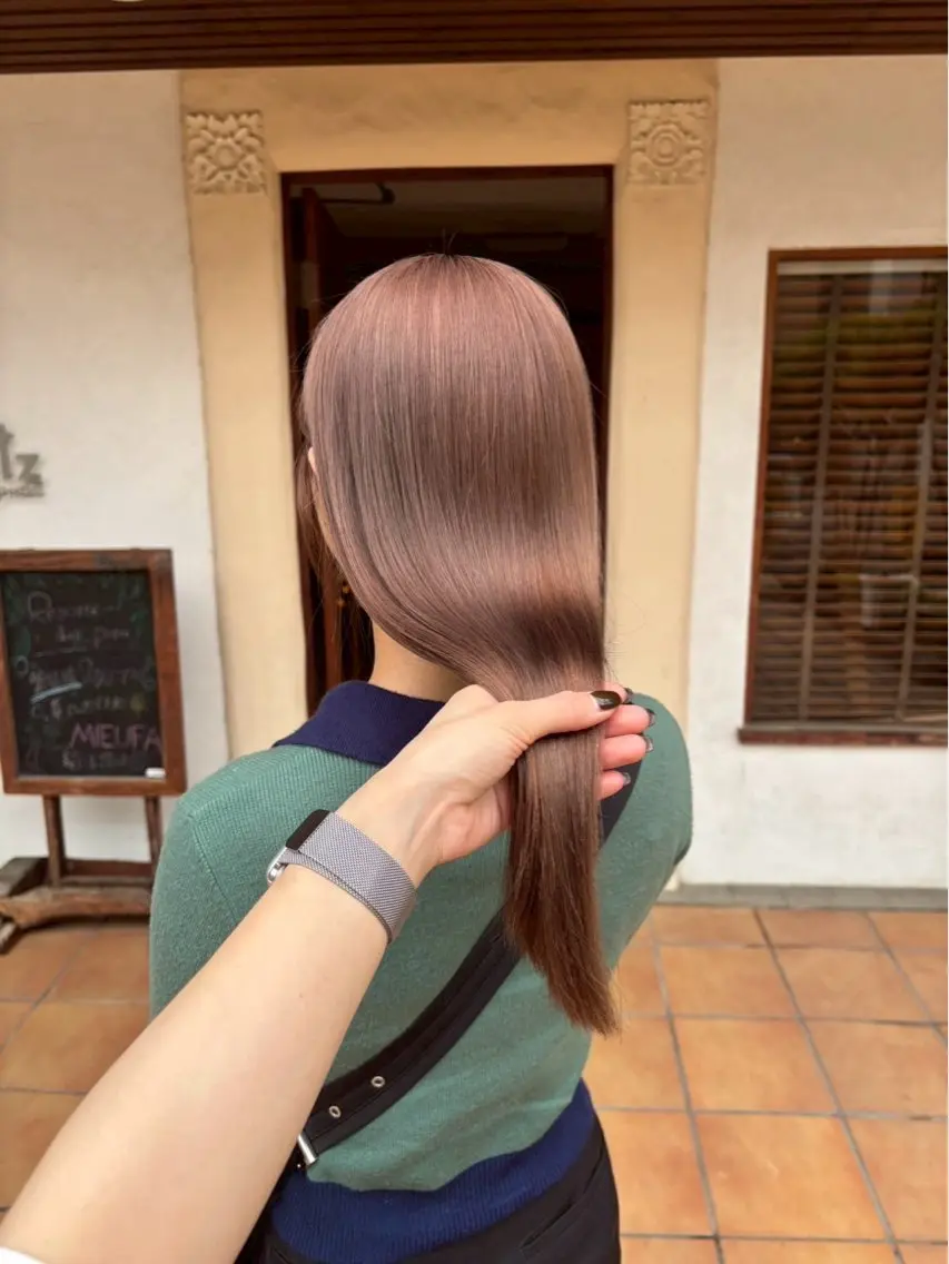 【🪴オーガニックカラー🫐】オーガニックカラー + ホリスティックケアトリートメントの写真