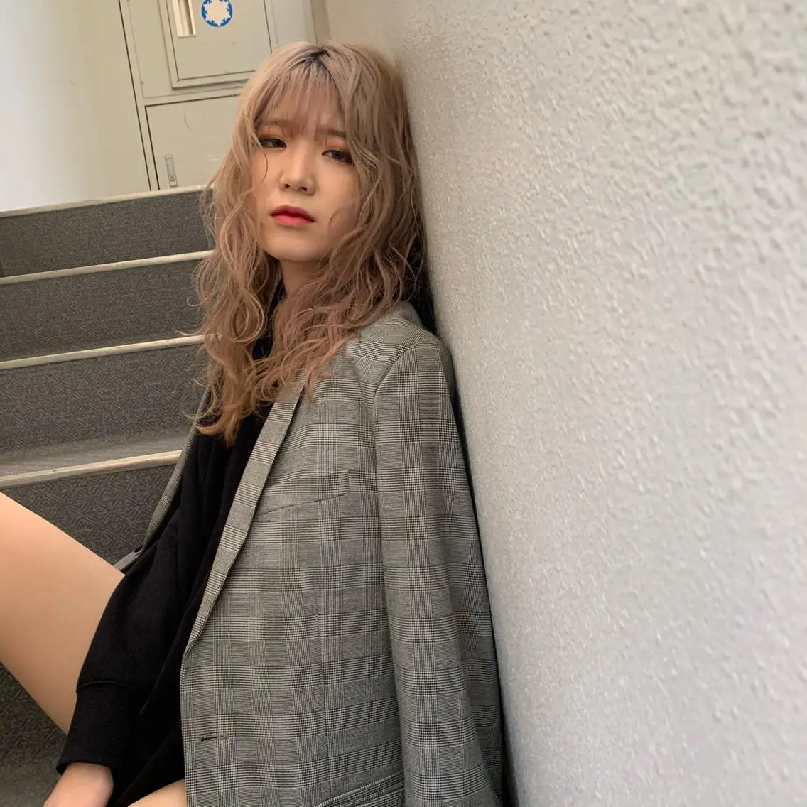 ロング カラー 天野 利咲のヘアスタイル