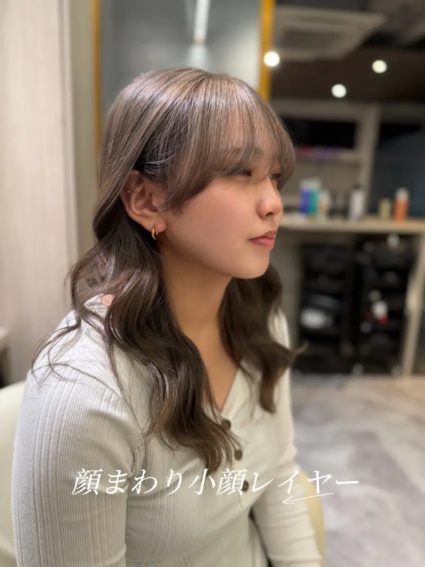 セミロング 顔まわりレイヤー 韓国風ヘア レイヤーカット 小顔カット カット トリートメント デジタルパーマ/江阪 平田七海のヘアスタイル