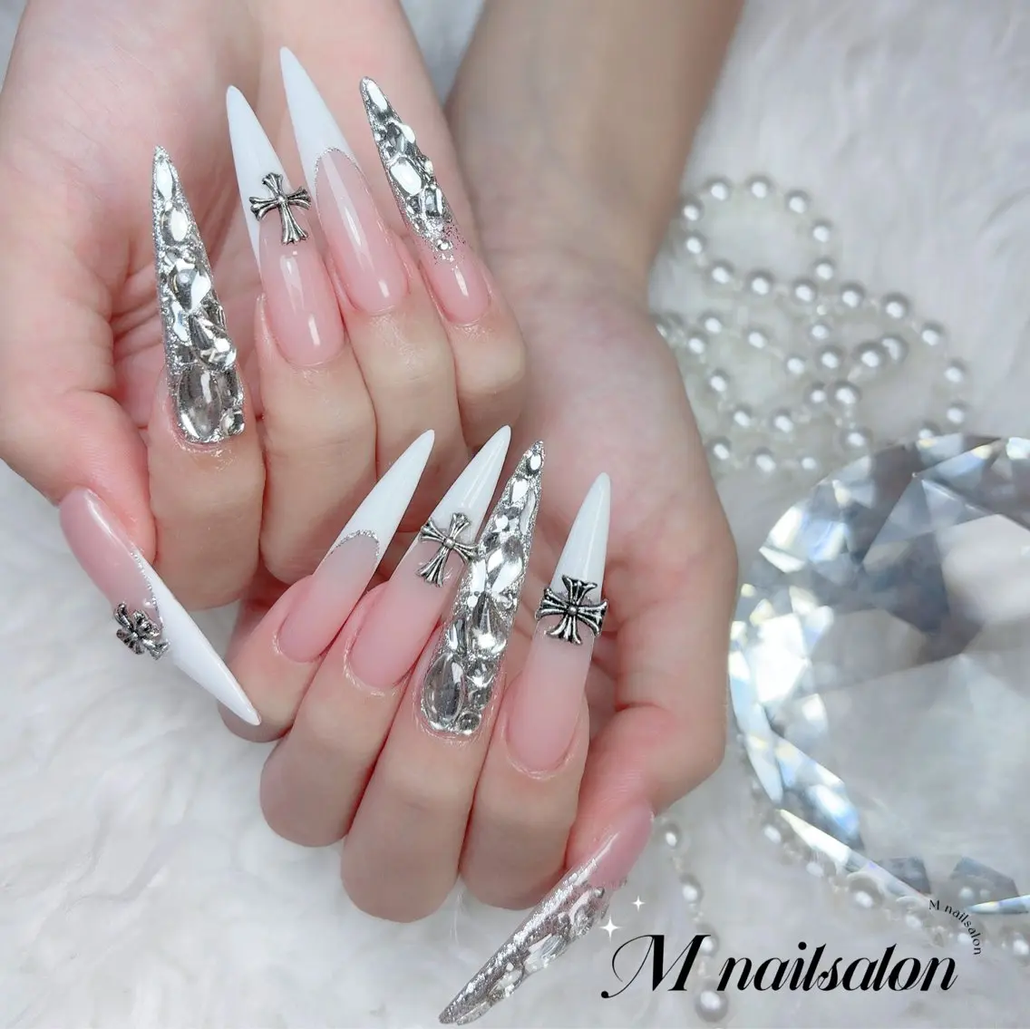 ネイル ハンドネイル M🌷nail 長さだし専門店のネイルデザイン