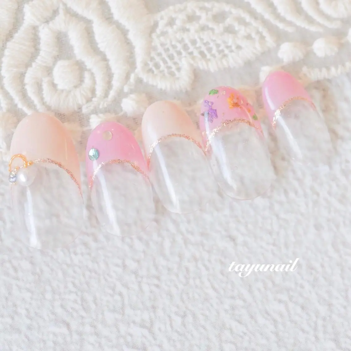 ネイル アートネイル フラワーネイル フレンチネイル ジェルネイル ニュアンスネイル ハンドネイル ネイルサロン 【たゆnail】のネイルデザイン