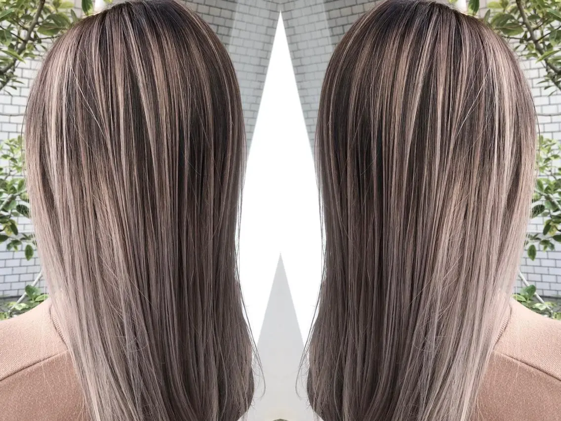 ロング レイヤーカット カット ヘアカラー ハイライトバレイヤー ジュ&縮毛矯正✨櫻野のヘアスタイル
