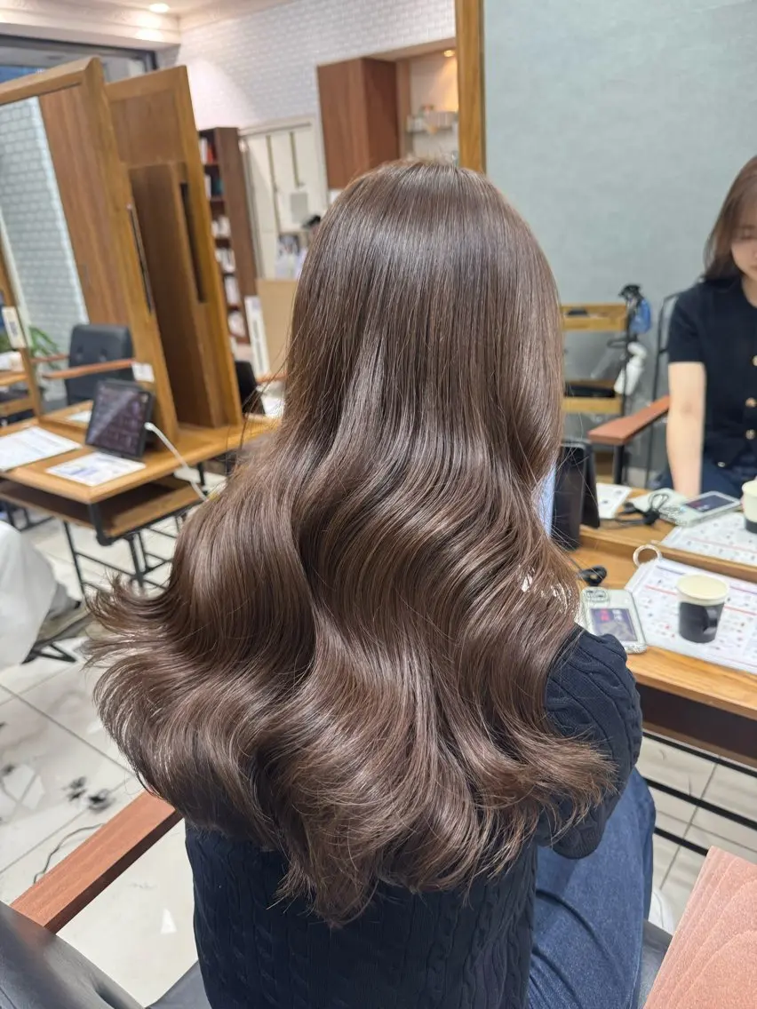 カラー ブラウンカラー ヘーゼル カット ヘアカラー トリートメント モテ髪/ 透明感カラー/さくらのヘアスタイル