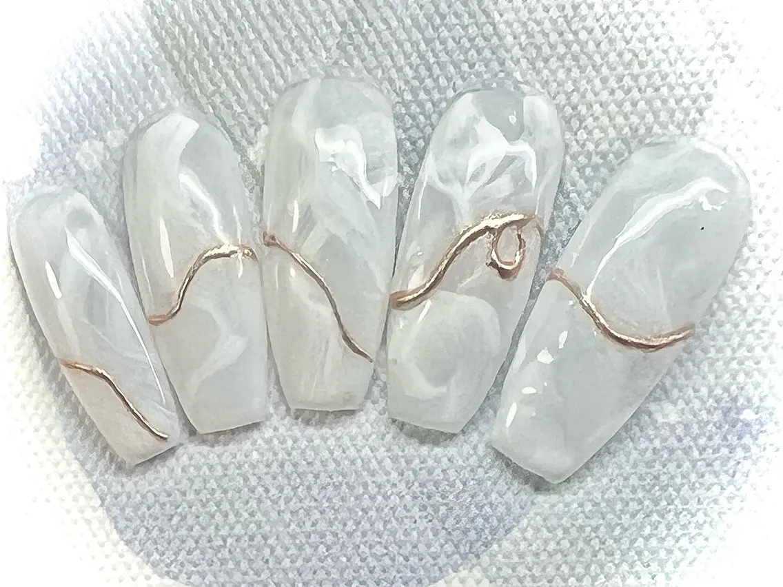 ネイル ニュアンスネイル 加藤 恵のネイルデザイン