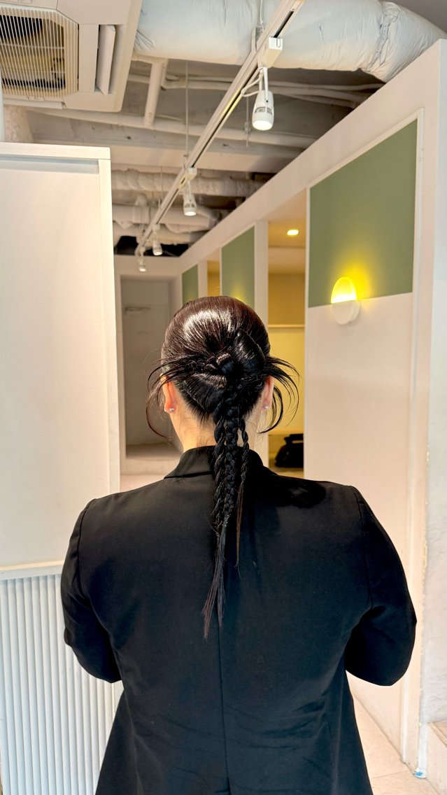 ロング ヘアセット 杉田 茉優のヘアスタイル