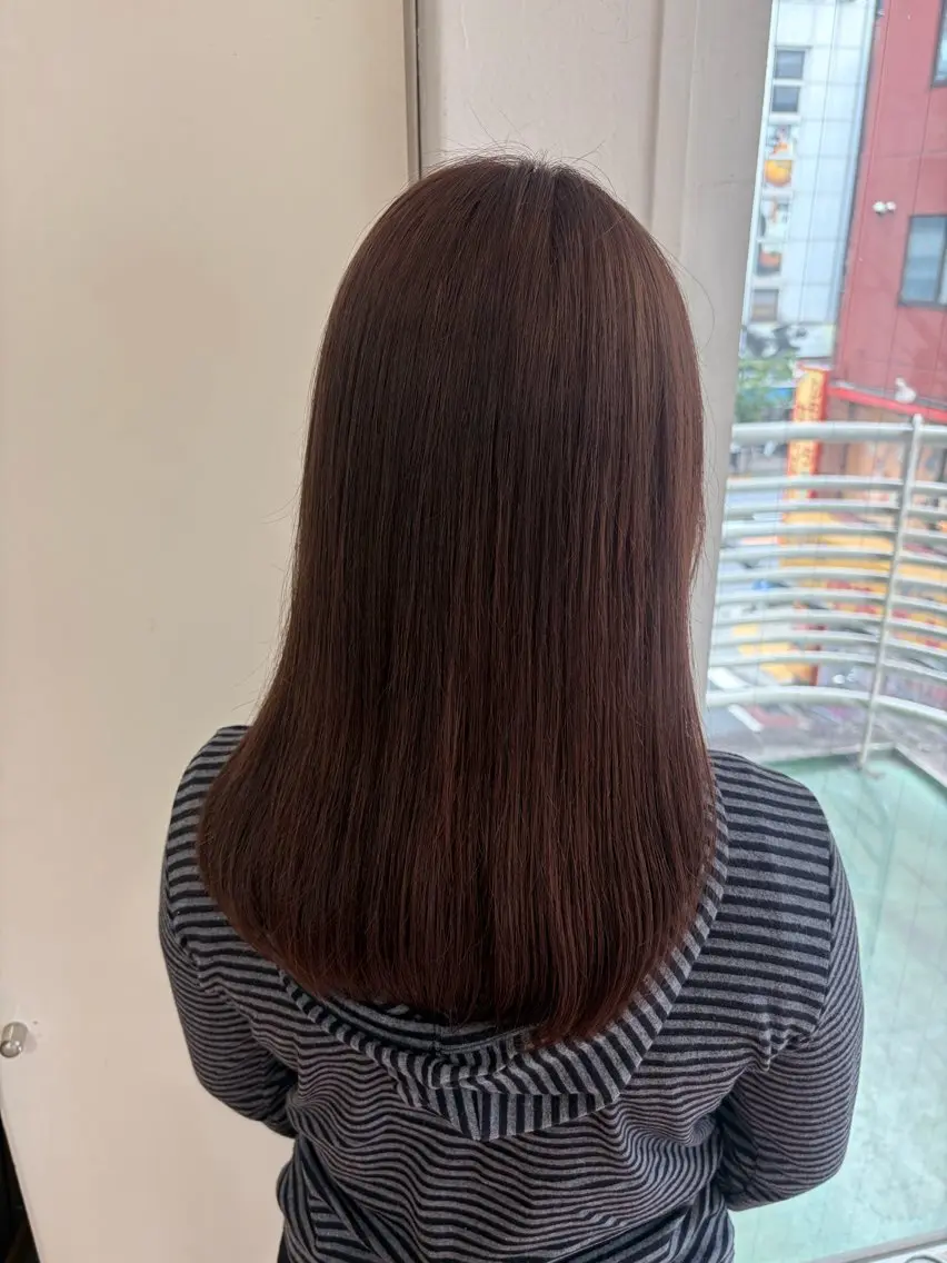 カラー ブラウンカラー ヘアカラー トリートメント 艶カラー✨️ りなこのヘアスタイル