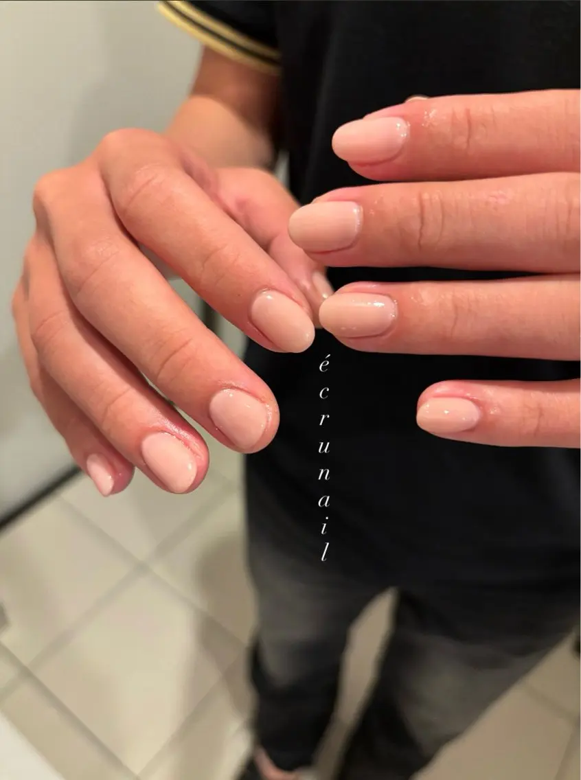 ネイル ハンドネイル écru nailのネイルデザイン