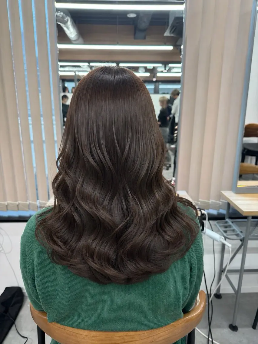 ロング ヘアカラー 艶カラー/縮毛矯正 ☁みさ🫧🤍のヘアスタイル