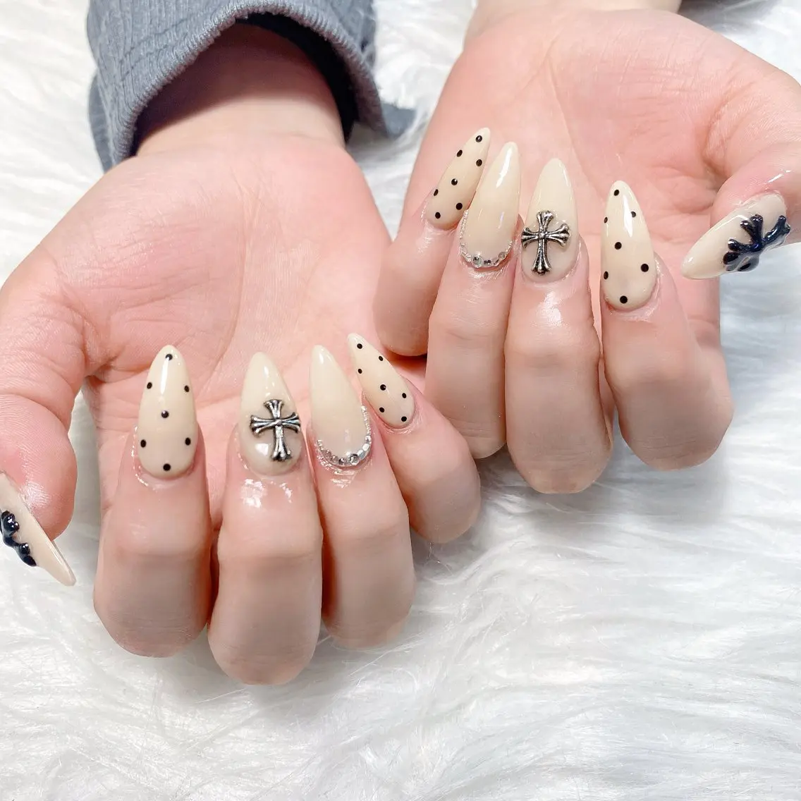 カラー Rin Hana Nailのネイルデザイン