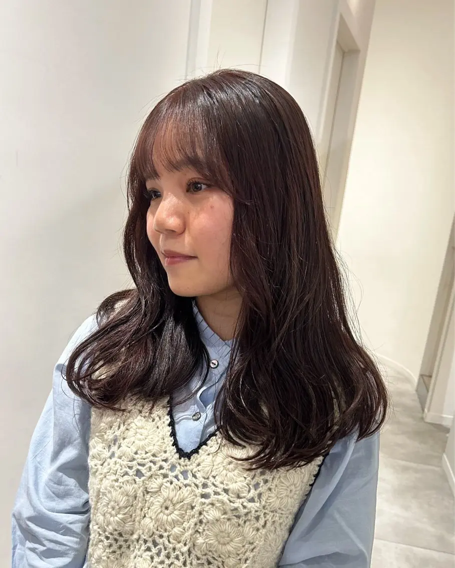 セミロング カラー ボルドーカラー ブラウンカラー カット ヘアカラー オリーブベージュ/ ブリーチなし透明感のヘアスタイル