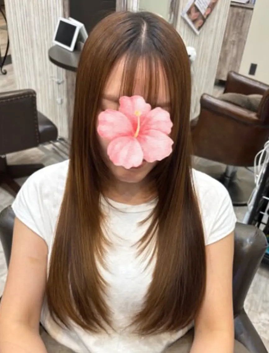 ロング 加藤 優子のヘアスタイル