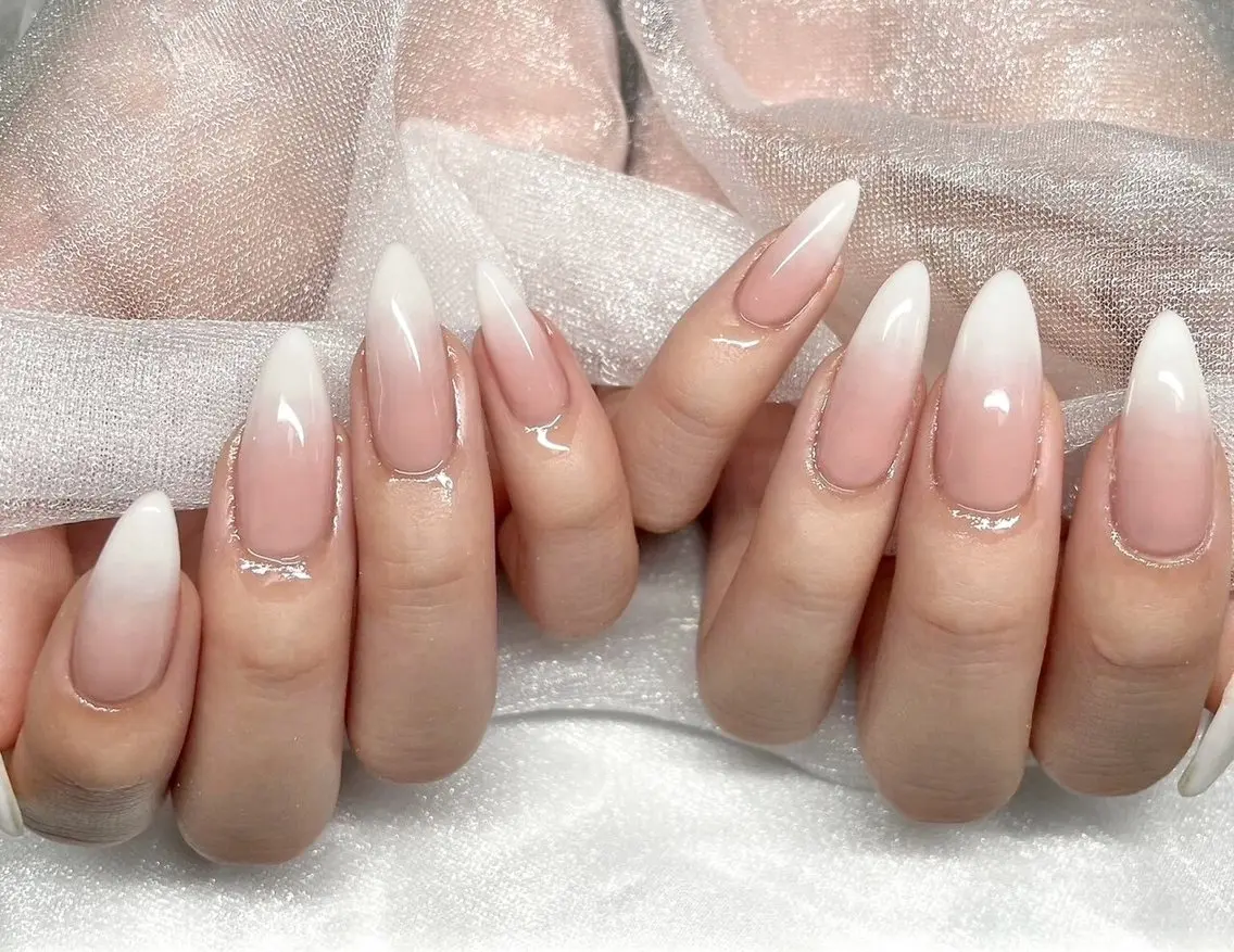 ハンド💅🏻✨️(ベイビーブーマー)【オフ込み】の写真