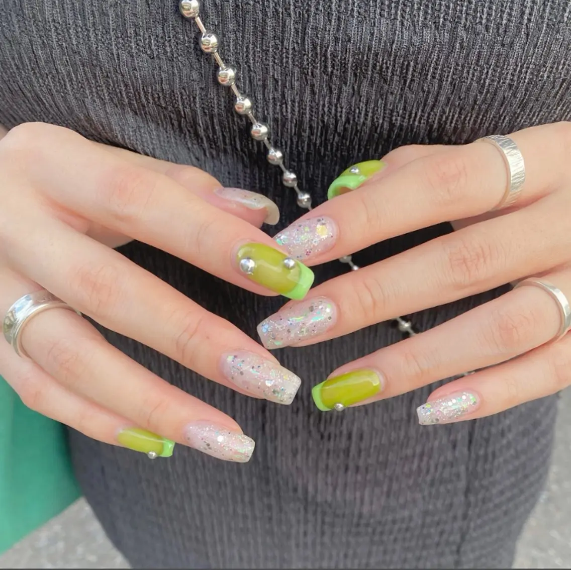 ネイル アートネイル フレンチネイル ラメ(グリッター) ハンドネイル nailst MIKUのネイルデザイン