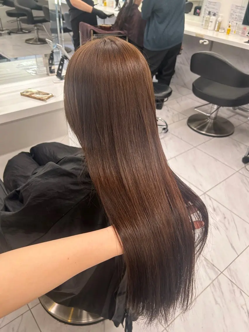 ロング カラー カット ヘアカラー トリートメント ヘッドスパ ヘアセット 🥯縮毛/レイヤー/ ベージュヘア🥯のヘアスタイル