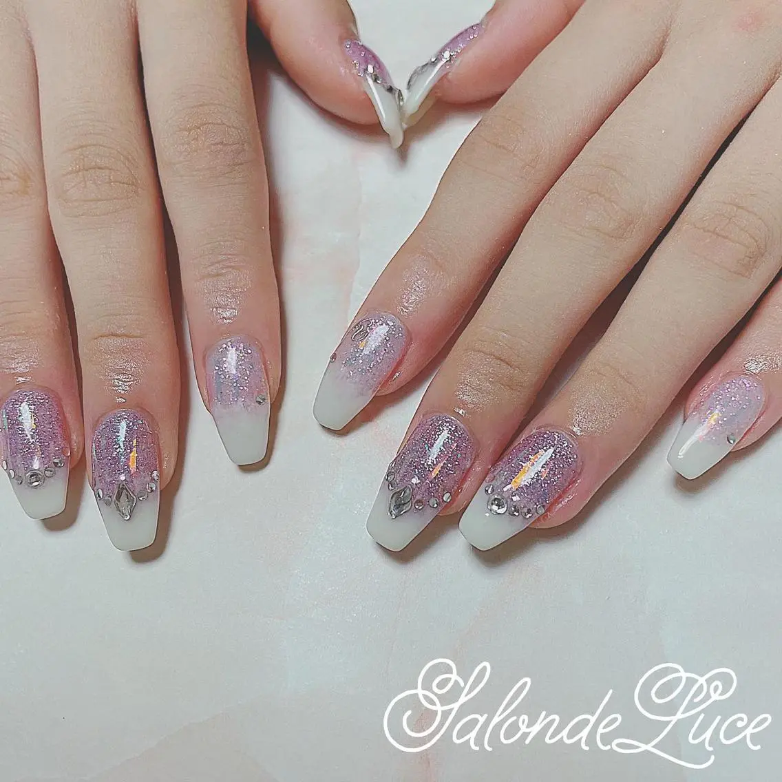 ネイル キラキラネイル ハンドネイル Salon de Luceのネイルデザイン