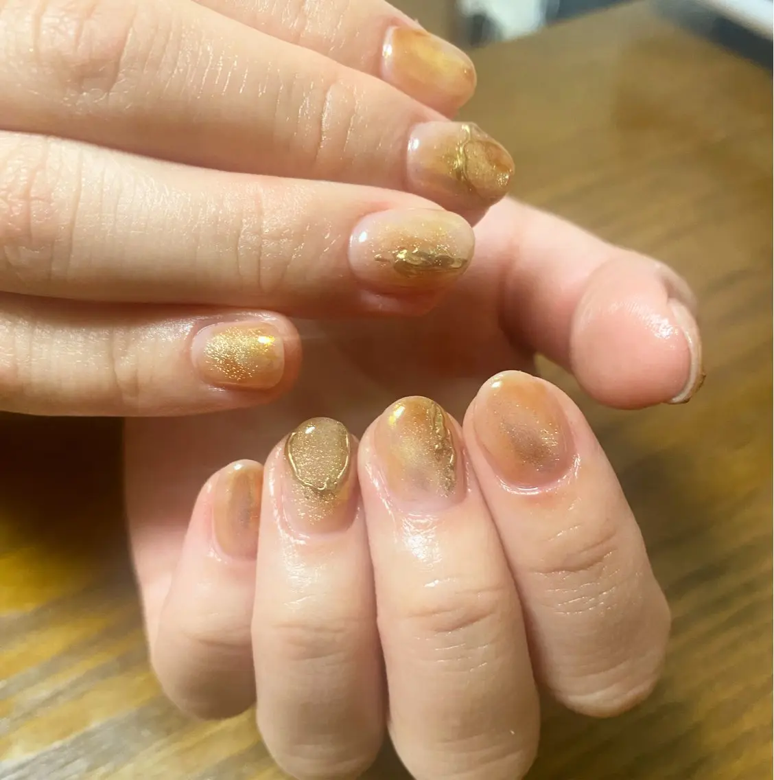 ネイル フットネイル ジェルネイル マグネットネイル ワンカラーネイル ハンドネイル 小倉 梨衣那のネイルデザイン