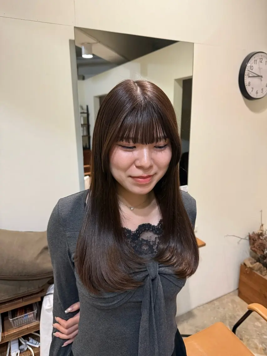ロング カラー ヘアカラー 西脇 琉香のヘアスタイル