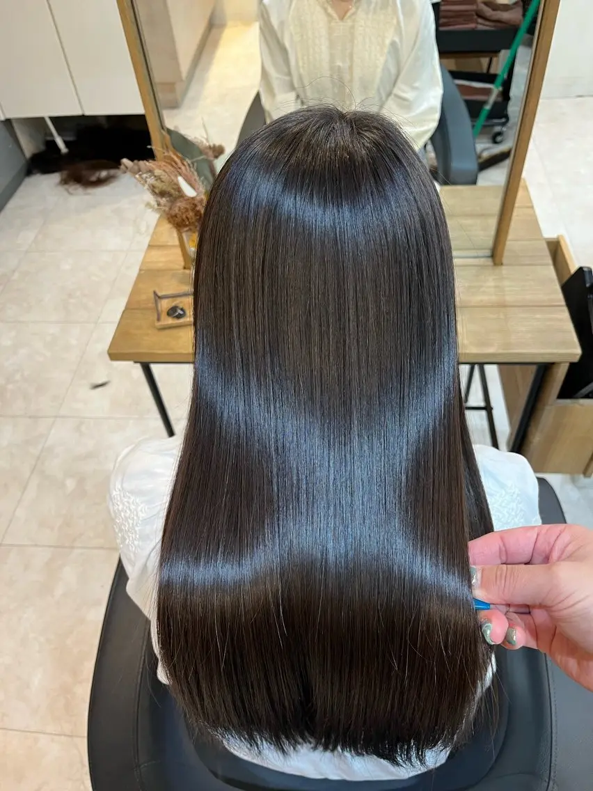 ロング カット 縮毛矯正 水原　悠吾 ELISS　ブリーチのヘアスタイル