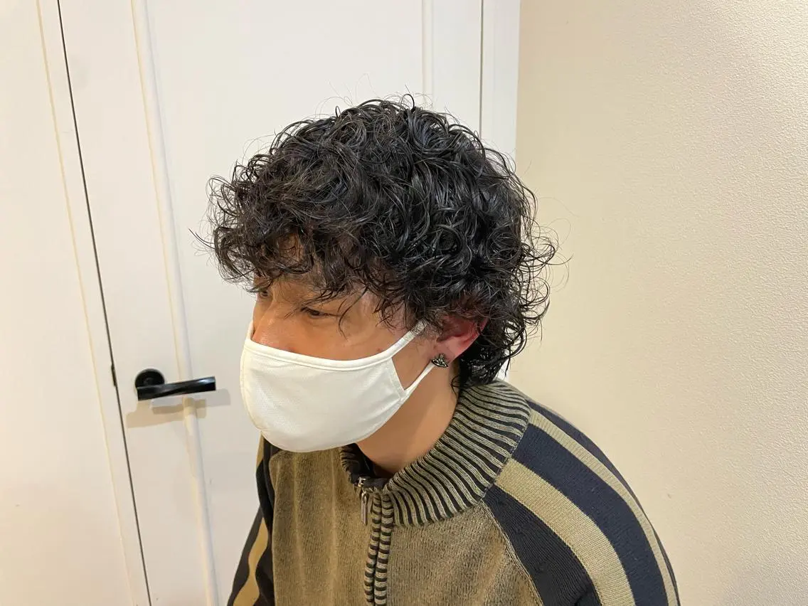 ショート パーマ メンズ メンズパーマ カット パーマ トリートメント ヘアセット 髪質改善特化 🫧松野力也のヘアスタイル