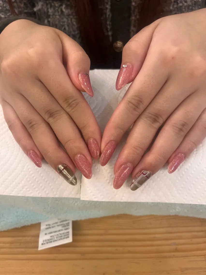 ネイル シンプルネイル nailAlaia 妙典店 アイリのネイルデザイン