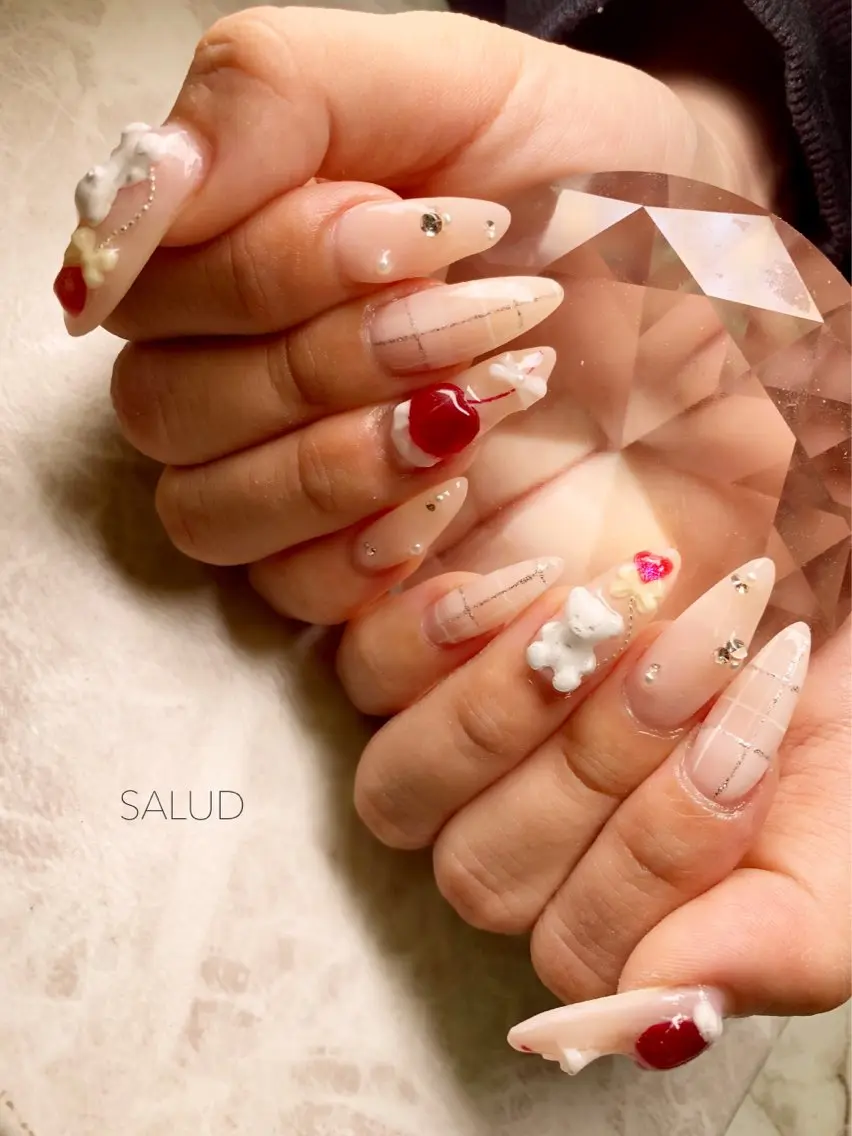 ネイル ハンドネイル Nail Salon SALUDのネイルデザイン