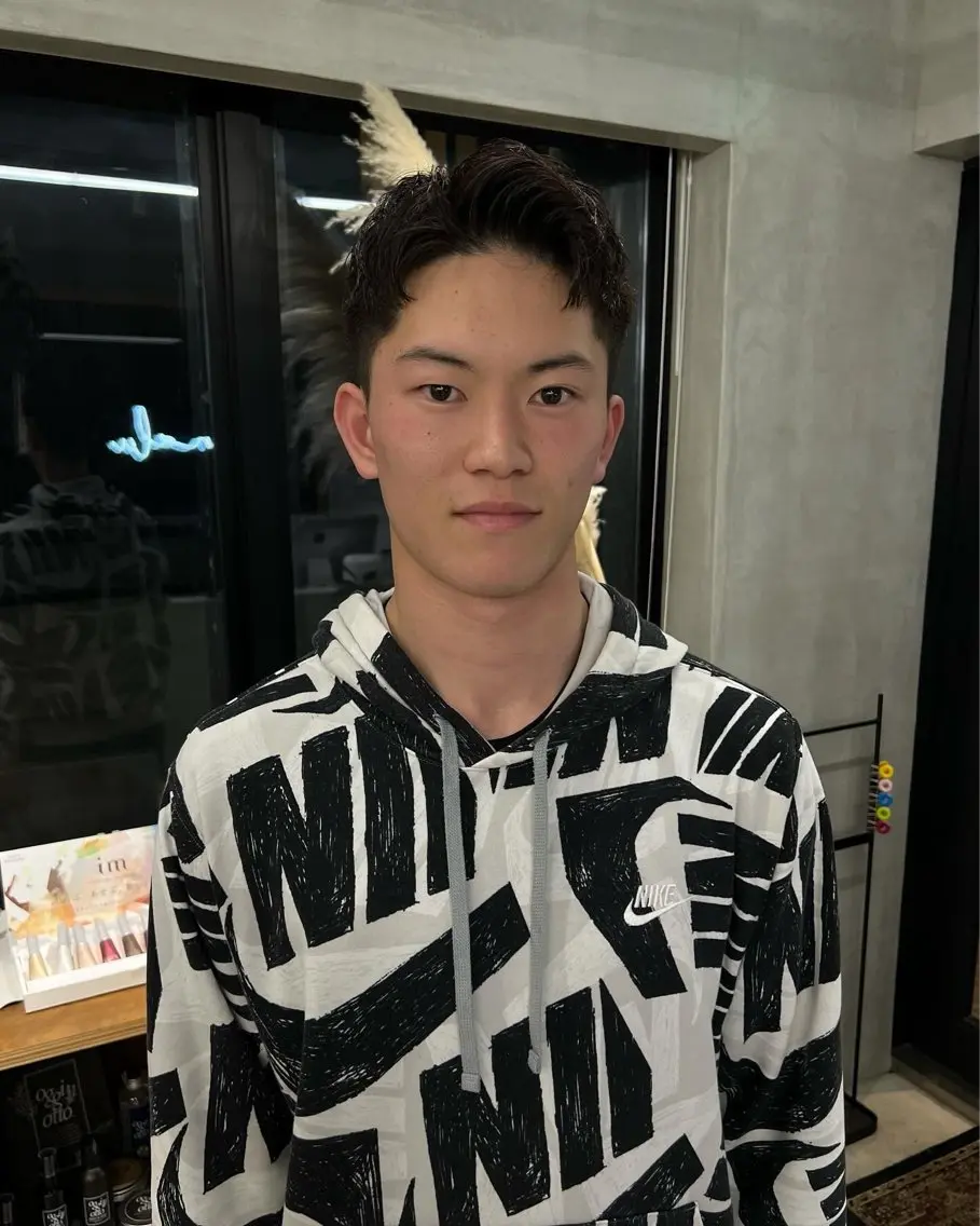 メンズ サカモト ナオミのヘアスタイル