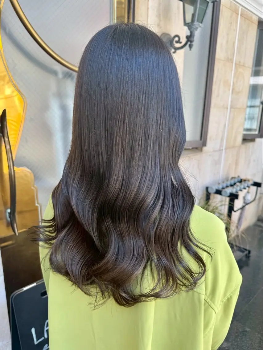 ロング カット ヘアカラー トリートメント ✨️髪質改善＆艶カラ ー✨️Yudaiのヘアスタイル