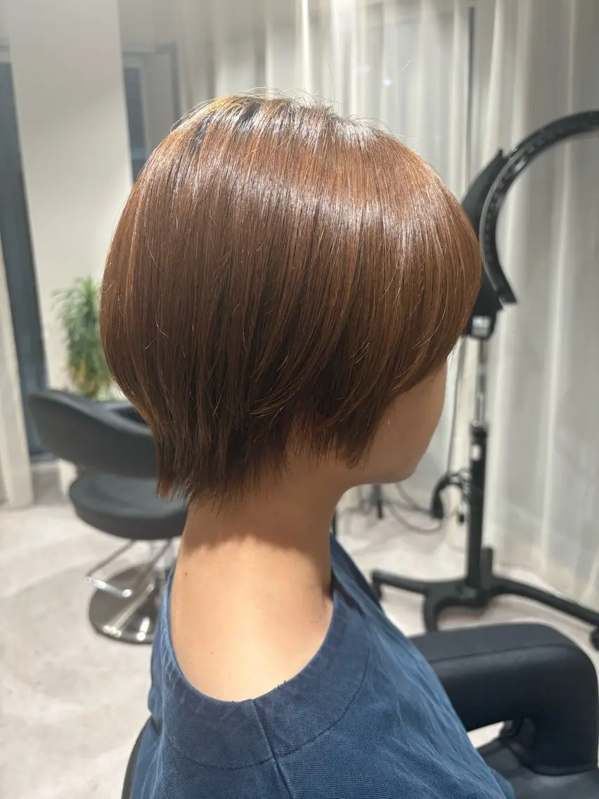 ショート カット aina / n.w.hのヘアスタイル