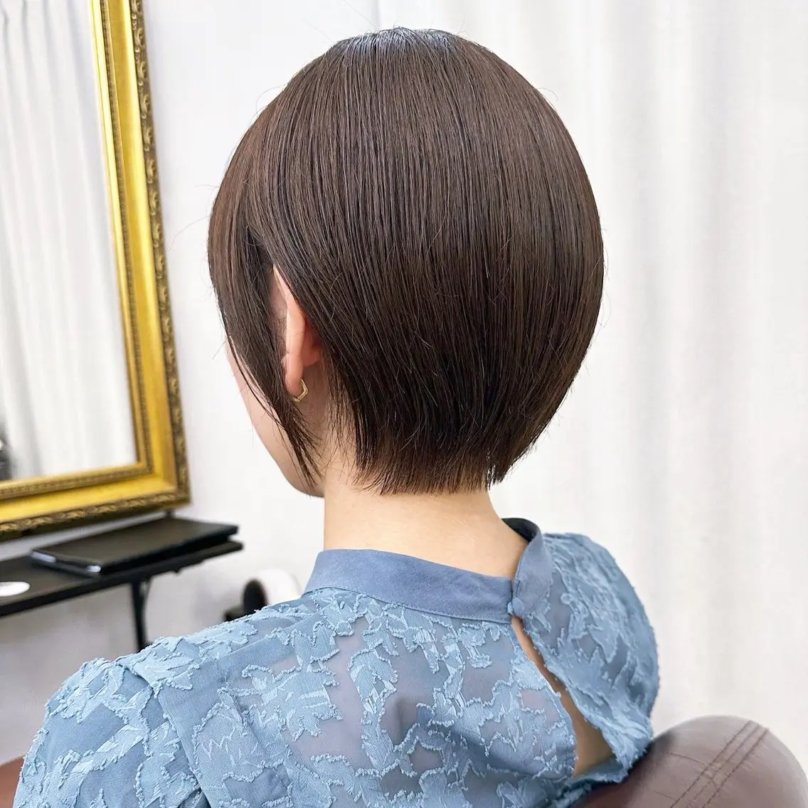 ショート 友田 千栄のヘアスタイル