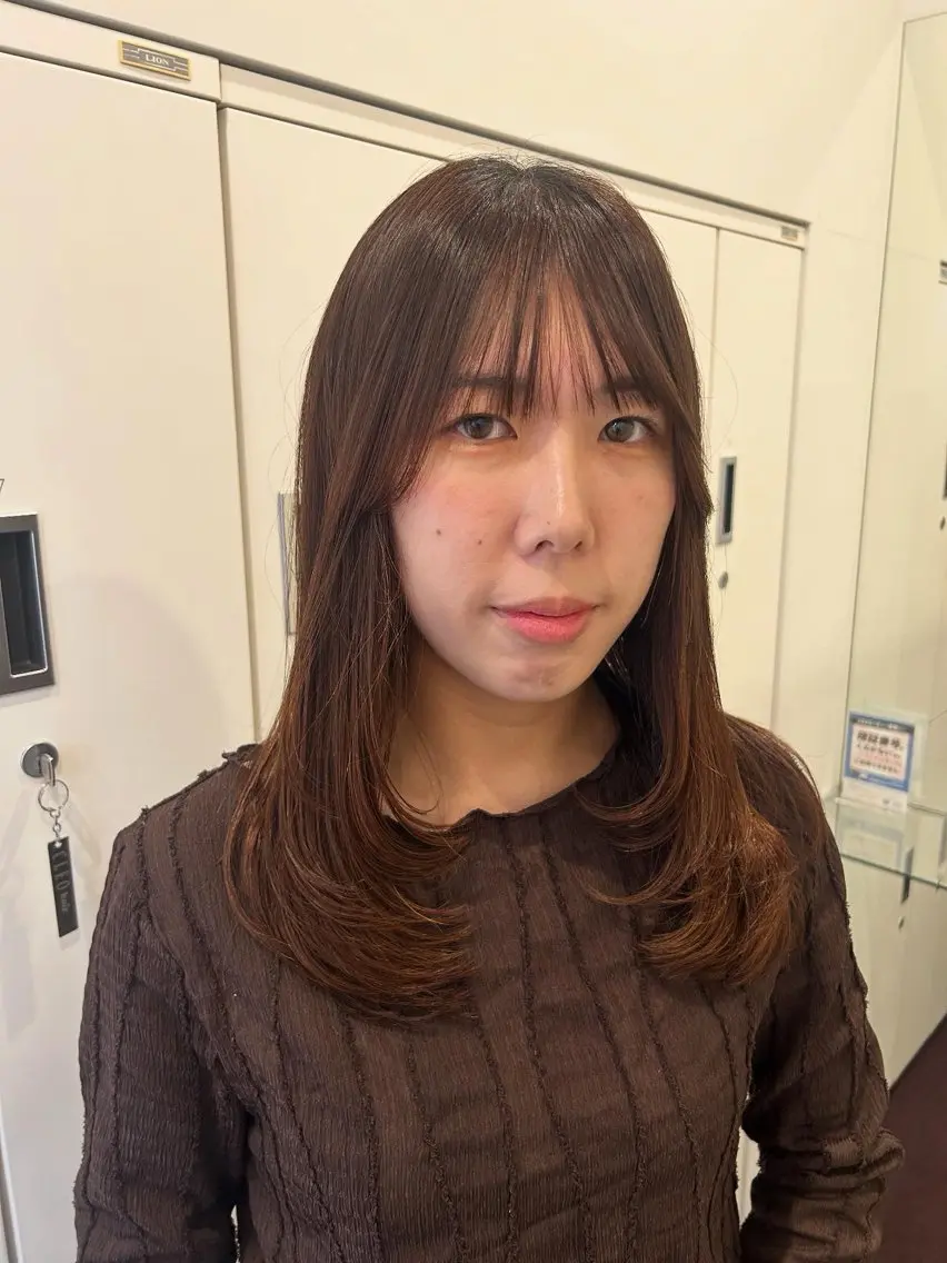 セミロング カット 縮毛矯正 CLEO hair / shionのヘアスタイル