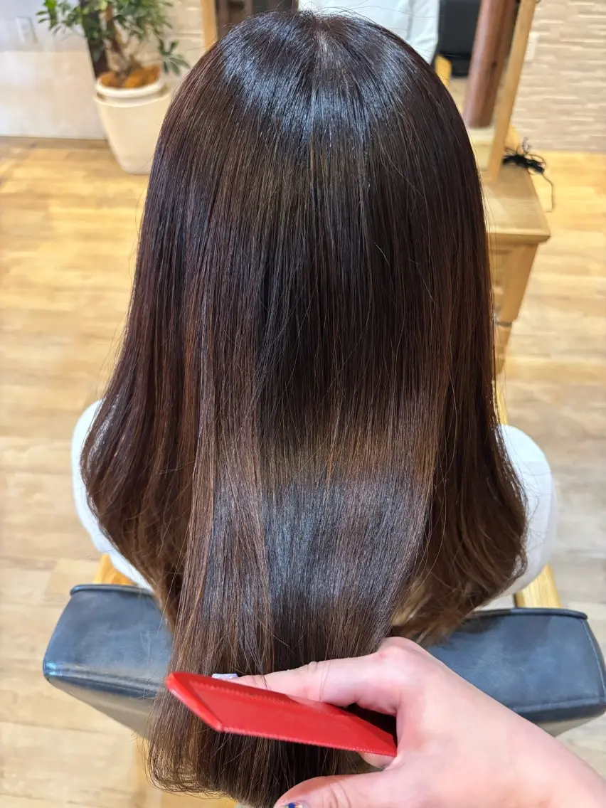 ロング ヘアカラー トリートメント 渡辺 桃花のヘアスタイル