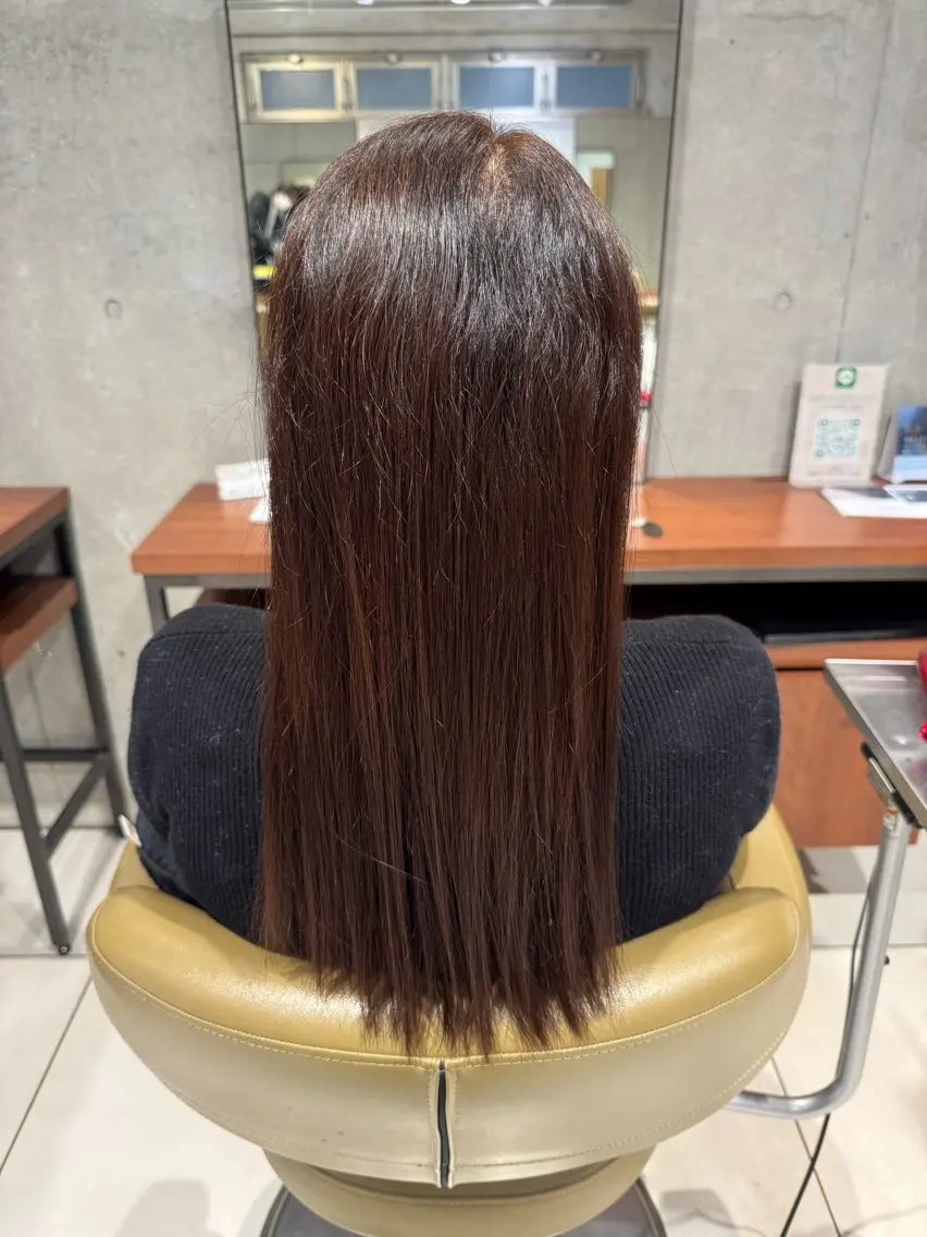 カラー ブラウンカラー ヘアカラー トリートメント 艶カラー 梨菜💜のヘアスタイル