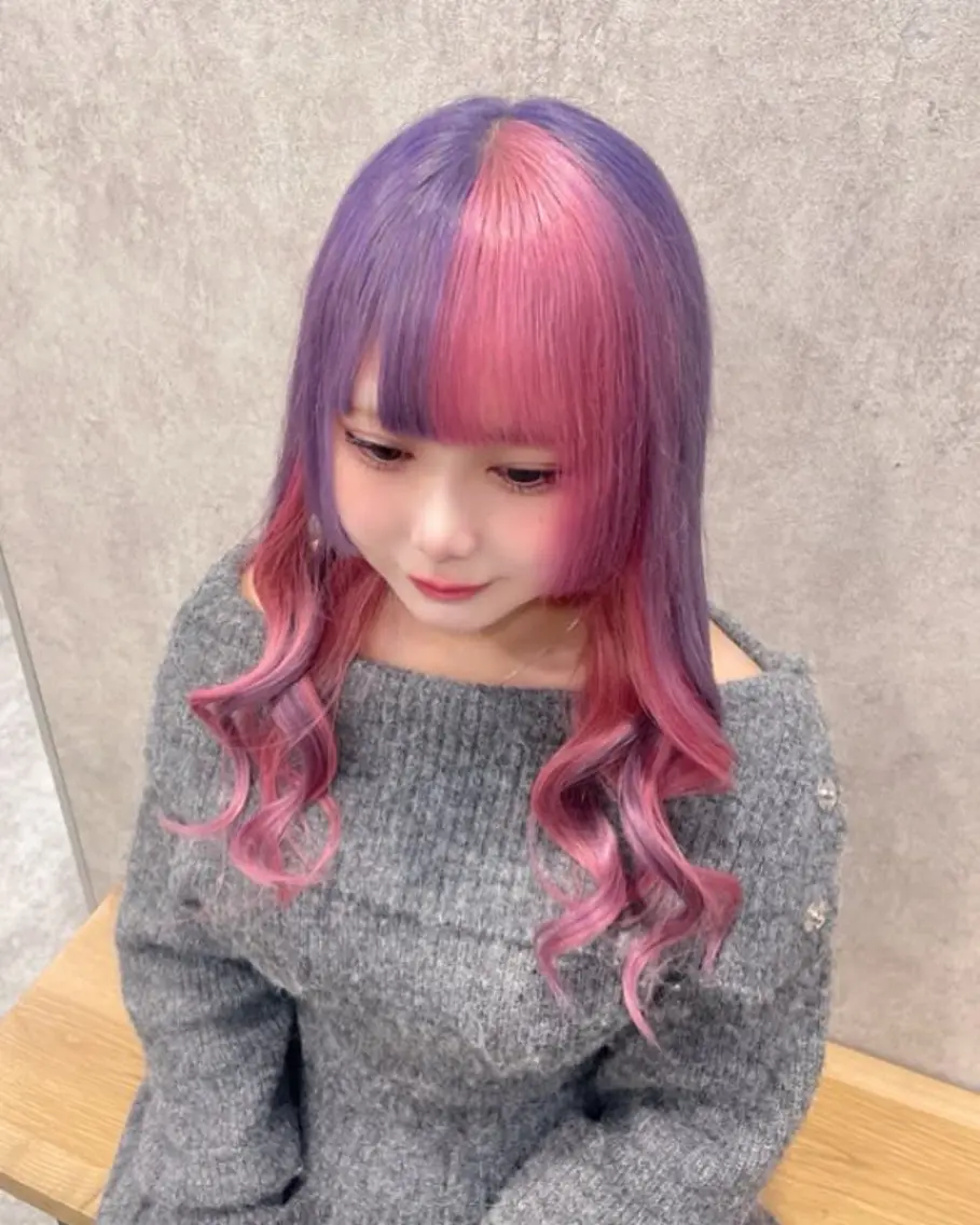 セミロング カラー ブリーチ ヘアカラー 🦋 SHION 🦋のヘアスタイル