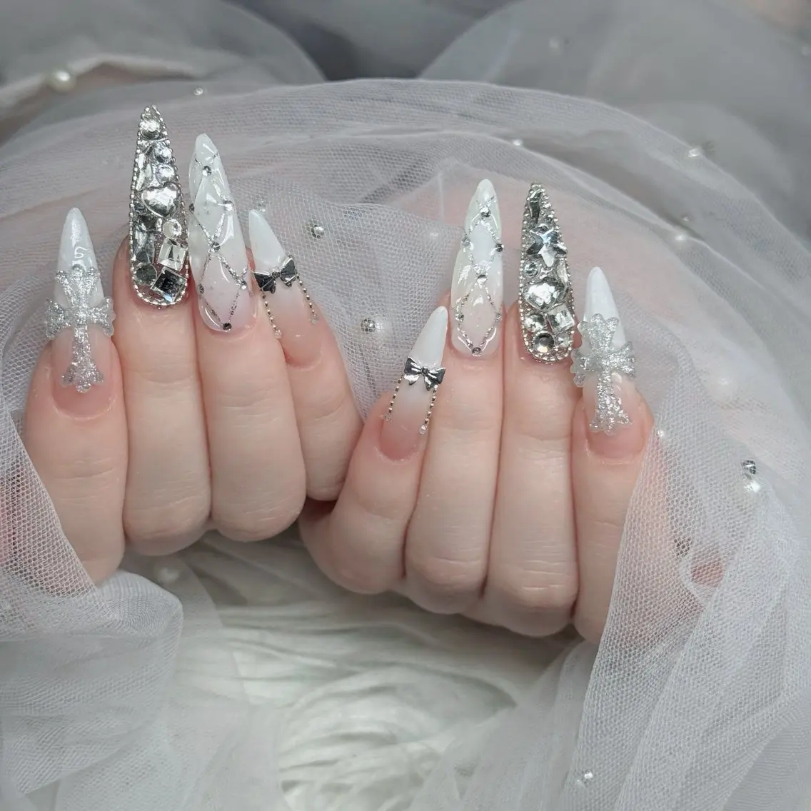 ネイル フットネイル フレンチネイル グラデーション 韓国ネイル ロングネイル ハンドネイル Hani Nail Salonのネイルデザイン