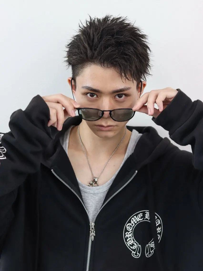 😈ミニモ限定😈 🚹メンズカット🚹+✂️眉毛カット✂️ (マッシュ/センターパート/短髪/ショート/など)の写真