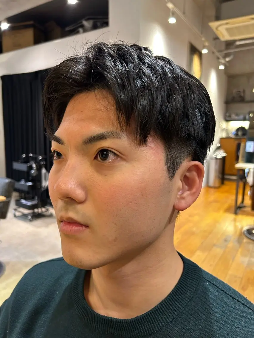 メンズ 🌊インナーカラー 🐬櫻井海星のヘアスタイル