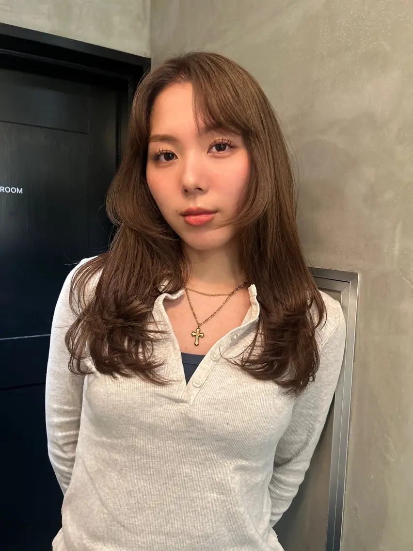 セミロング カラー ヘアカラー トリートメント デザイン/アレンジ ❤︎イシイレイのヘアスタイル