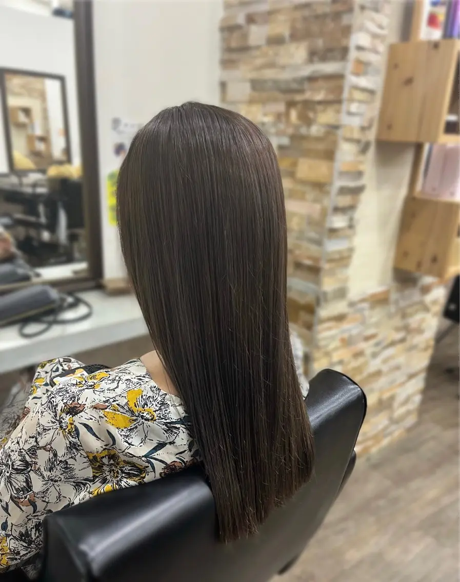 ロング 薮内 香保里のヘアスタイル