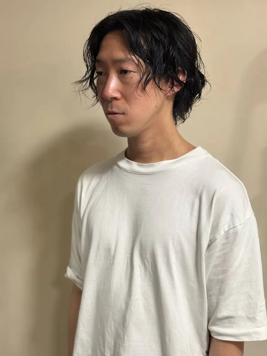 ミディアム パーマ メンズ ミディアムパーマ メンズパーマ パーマ 浅岡 昭汰のヘアスタイル