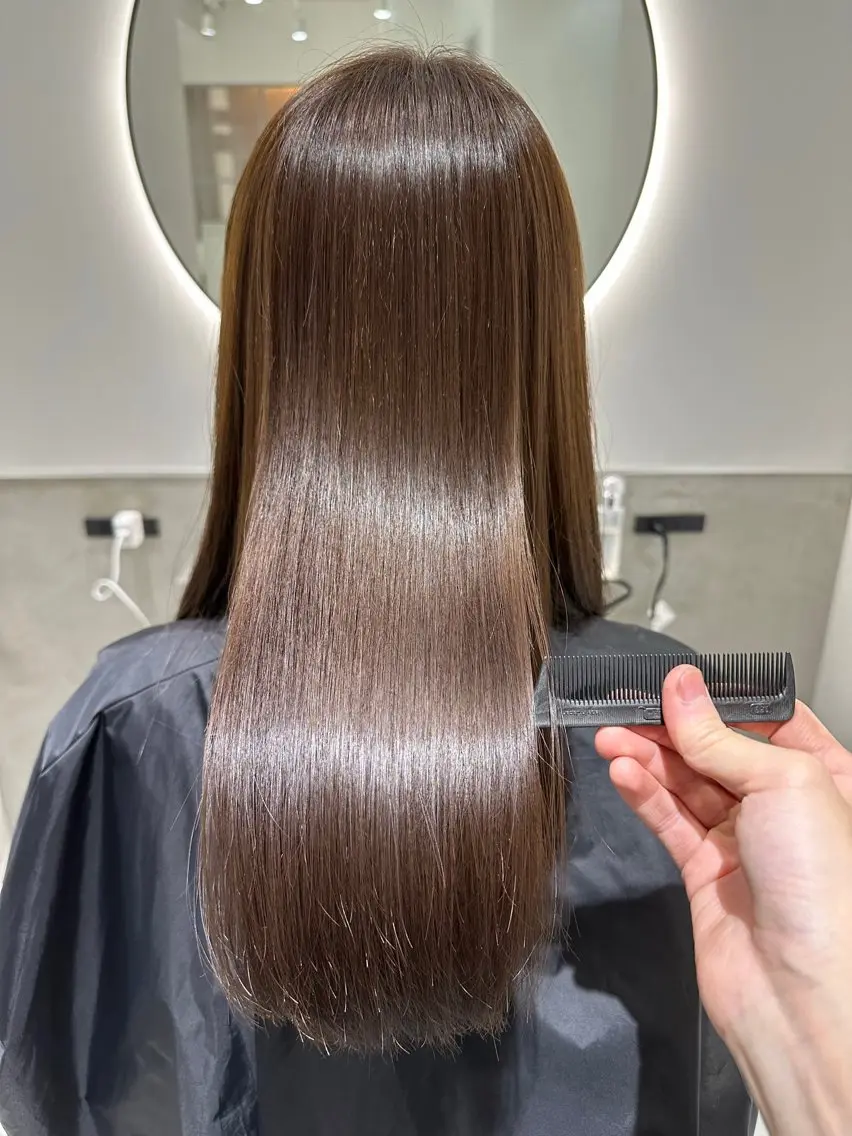 セミロング カラー 透明感カラー 髪質改善 トリートメント ヘアカラー トリートメント 髪質改善 縮毛矯正/ レイヤー/銀座/本木のヘアスタイル