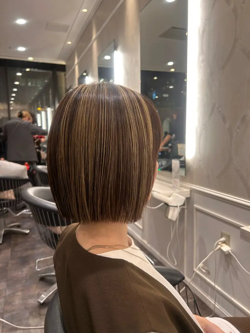 ミディアム ボブ、ミディアム、シ ョート、杉田啓祐のヘアスタイル