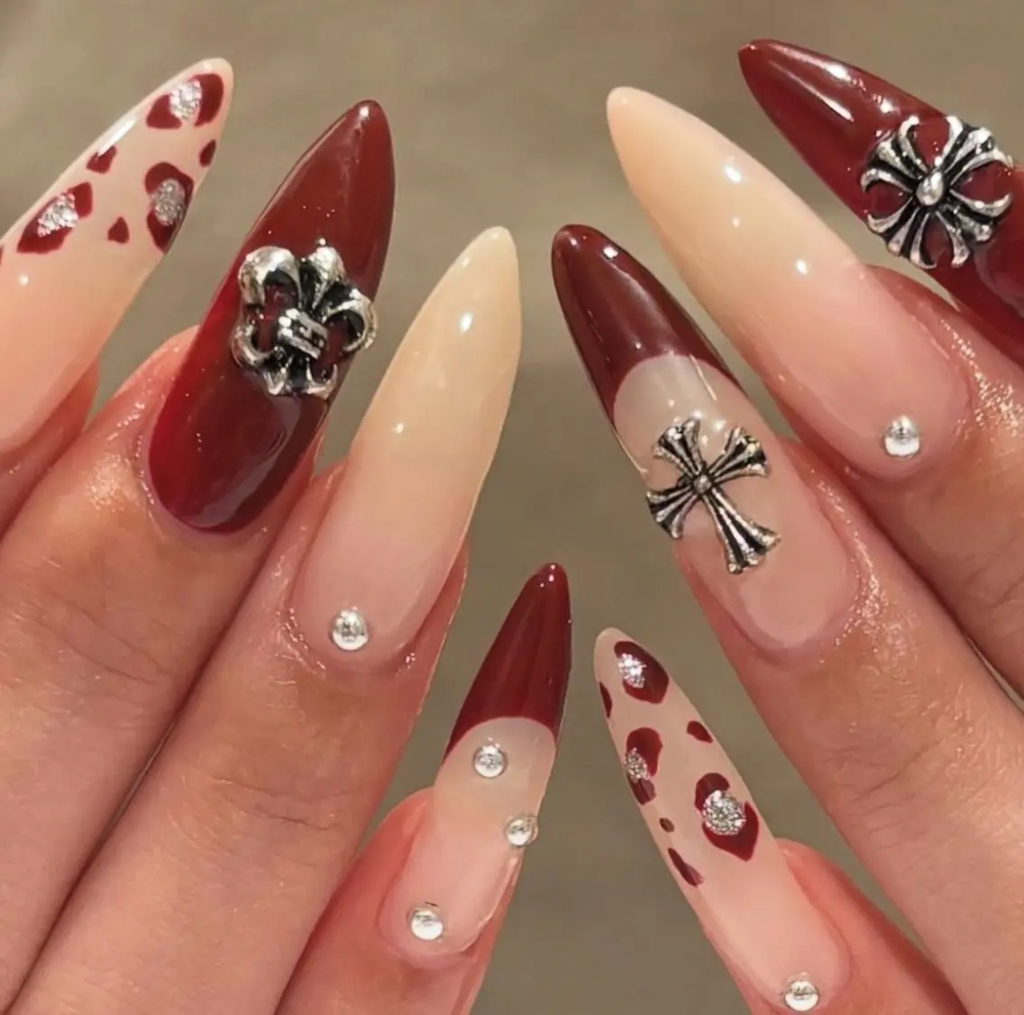 ネイル アートネイル フラワーネイル フレンチネイル ジェルネイル グラデーション ハンドネイル Ryu Nail NekoChanのネイルデザイン