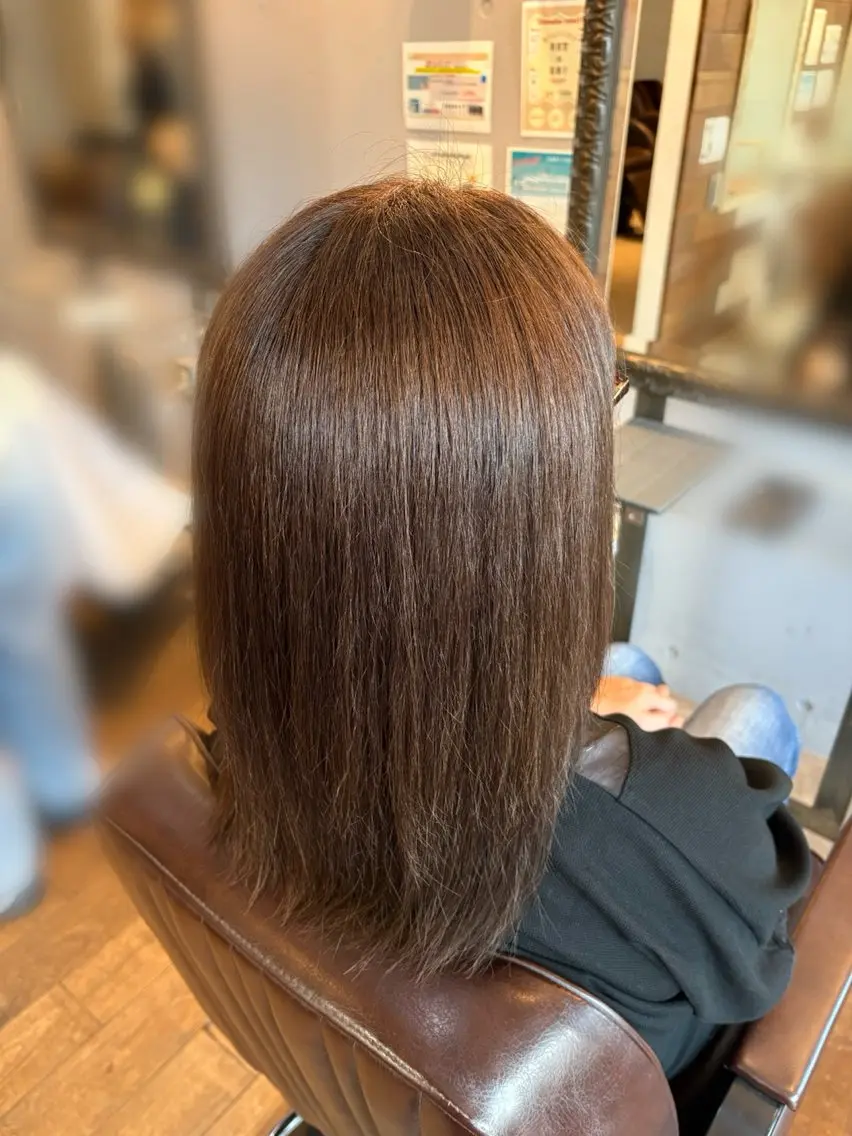 カラー ブラウンカラー ヘアカラー トリートメント 森田 美海のヘアスタイル