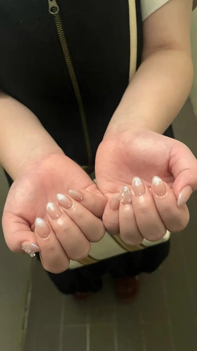 👑グラデーション【カラーorラメ🆗】の写真