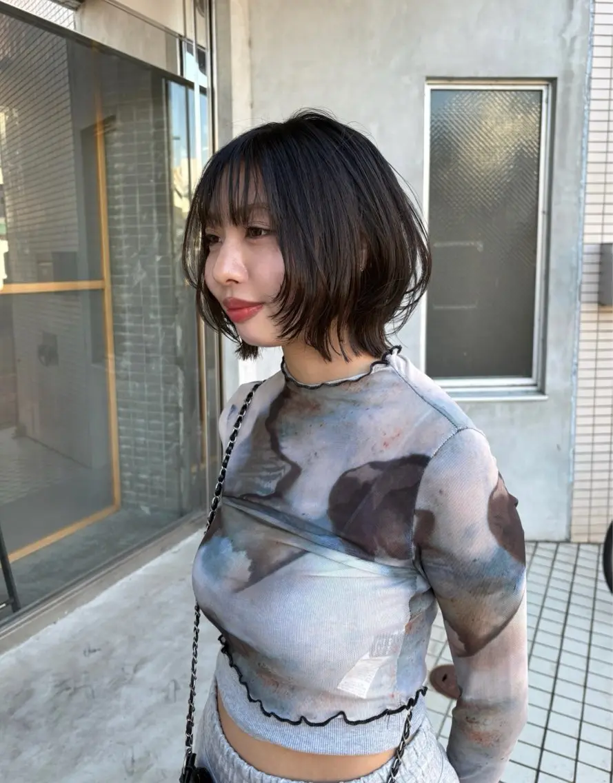 ショート ボブレイヤー ボブ 顔周りカット レイヤーカット 小顔カット カット ヘアカラー トリートメント レイヤー/海外風ヘア /心奈のヘアスタイル