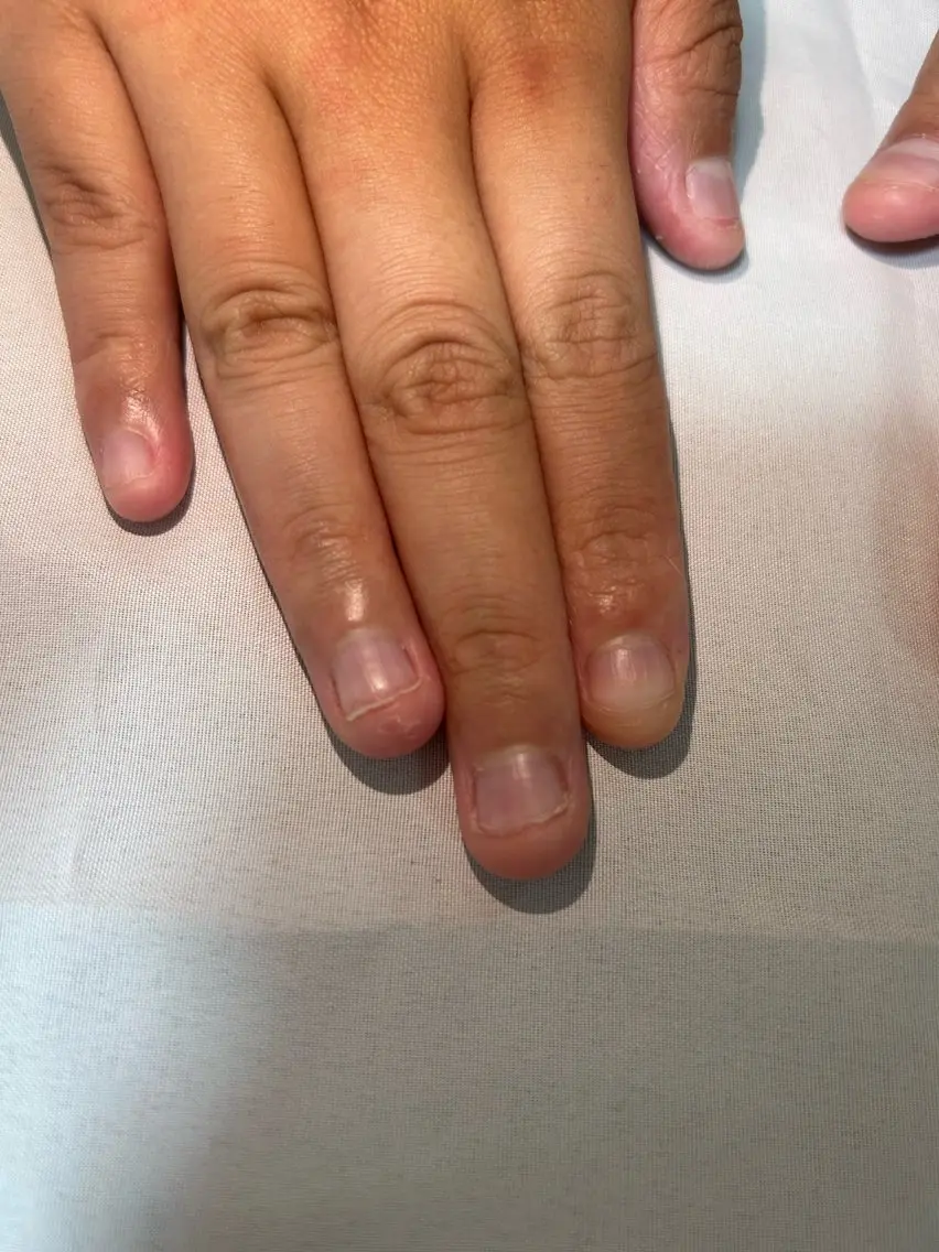 ネイル ネイルケア&自爪育成 専門サロンToiroのネイルデザイン