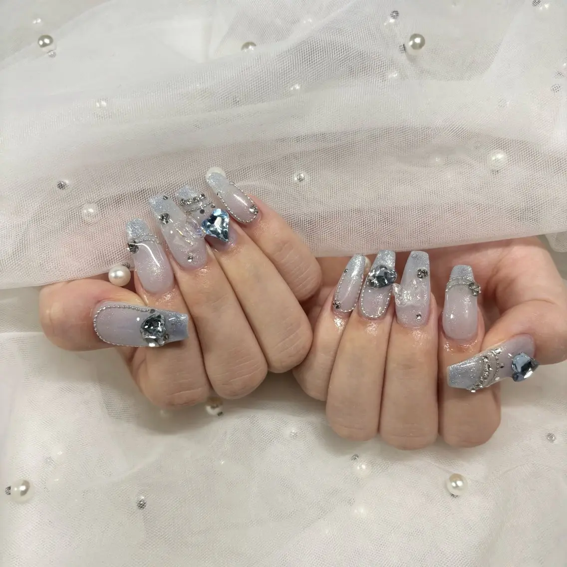 ネイル ハンドネイル ୨୧ mio୨୧のネイルデザイン