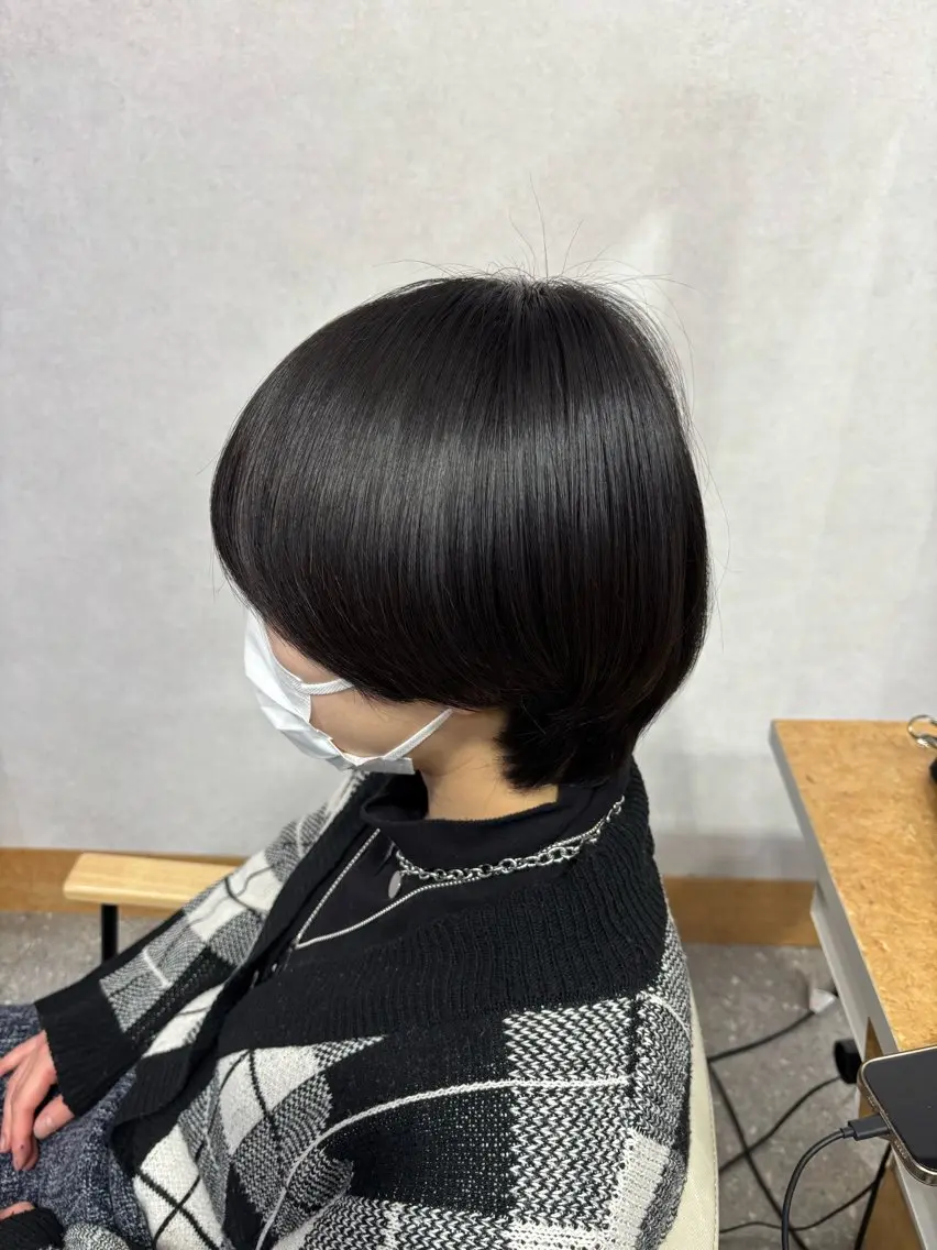 ショート 縮毛矯正 髪のケアリスト高橋 健太郎のヘアスタイル