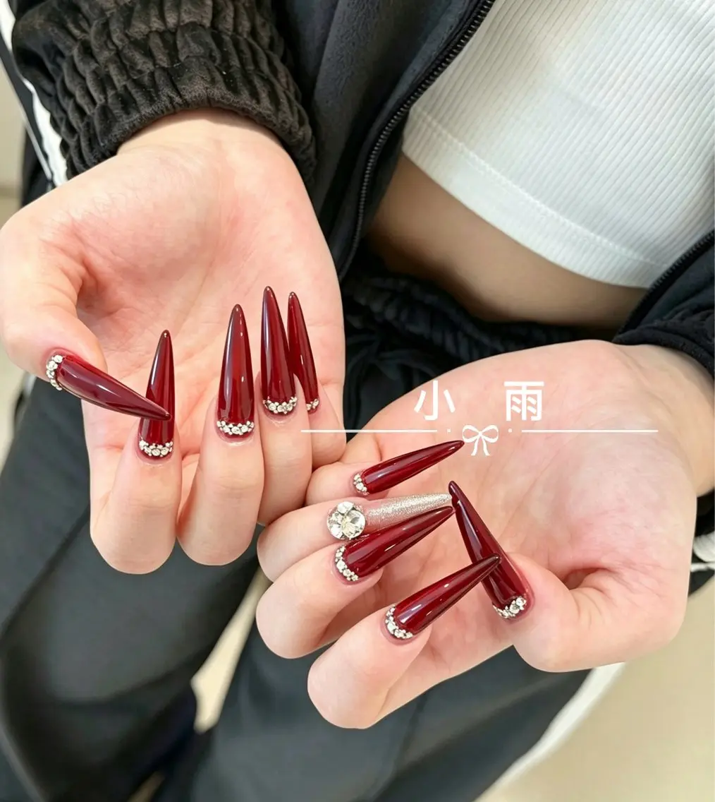 ネイル 長さ出し フラッシュネイル フレンチネイル ジェルネイル マグネットネイル ハンドネイル 小 雨のネイルデザイン